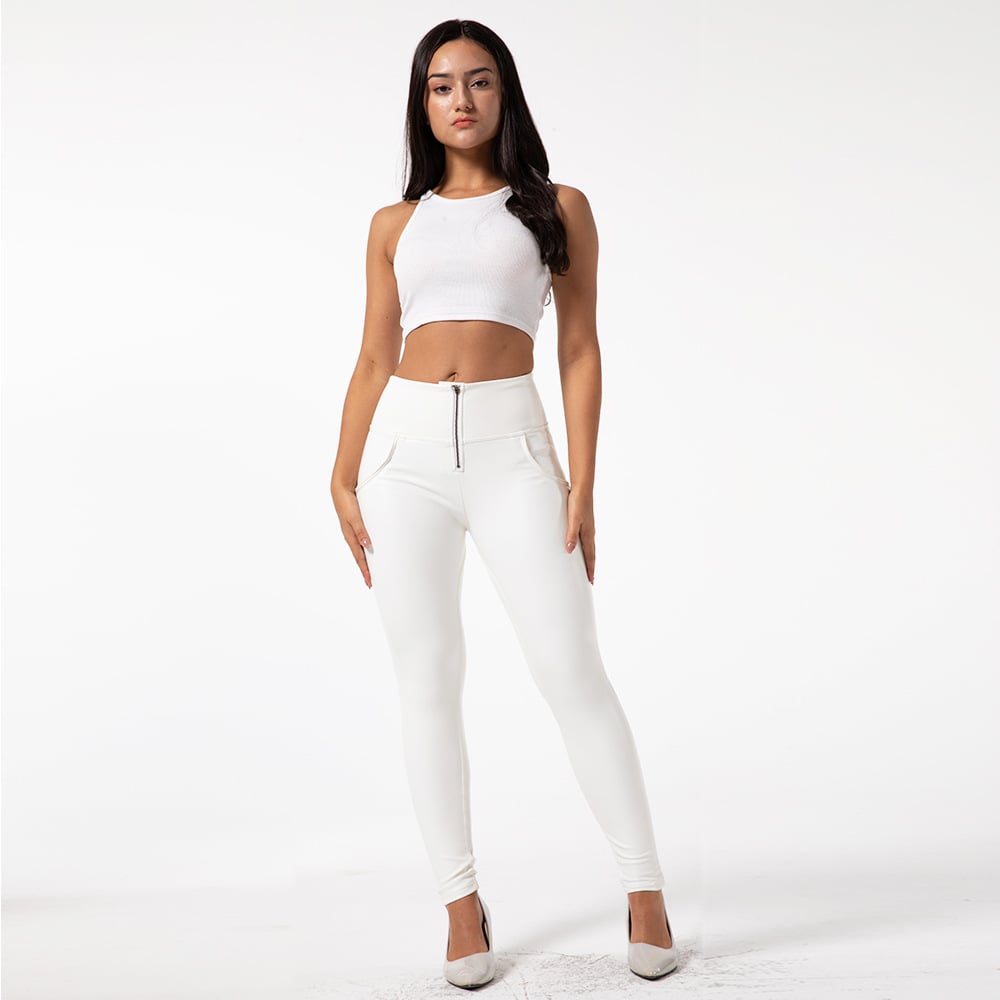 Peach Hip Yoga Clothes with Elastic Lifter