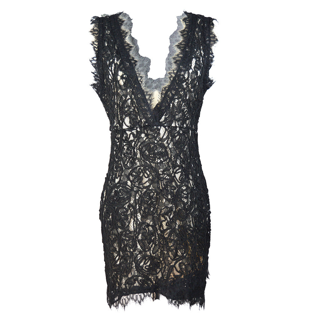 V-Neck Sleeveless Lace Cocktail Dress with Bodycon Fit